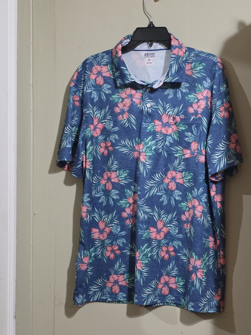 Izod Saltwater Mens XL Polo Shirt Blue Tropical Floral Hibiscus Short Sleeve